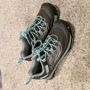 Keen outdoor hiking/walking shoes grey with light blue